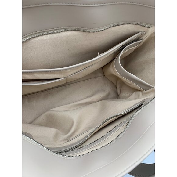 Women’s Monose Cream Tote Bag - Picture 12 of 12